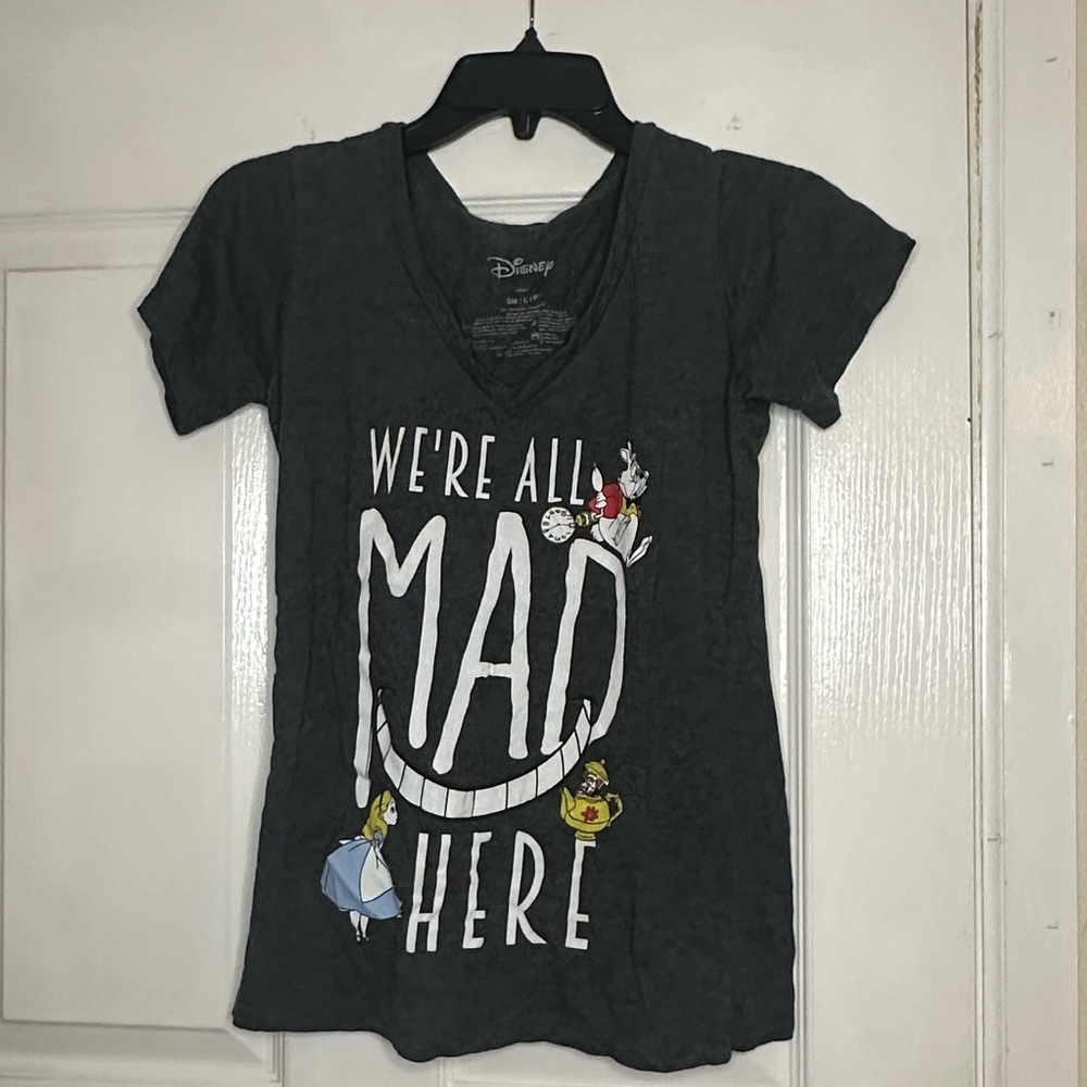 Walt Disney Alice in Wonderland T-shirt!